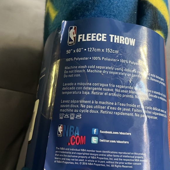 “NBA- Fleece Throw Golden State Warriors” - Picture 3 of 5